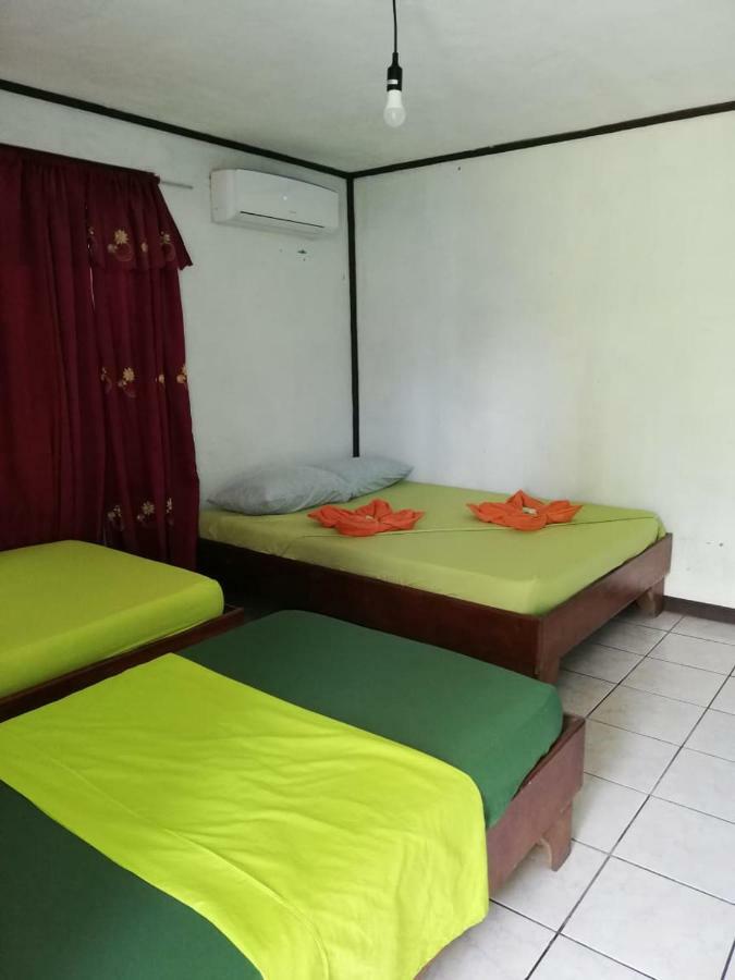 Cabinas Miss Miriam 2 Tortuguero Esterno foto