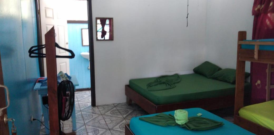Cabinas Miss Miriam 2 Tortuguero Esterno foto